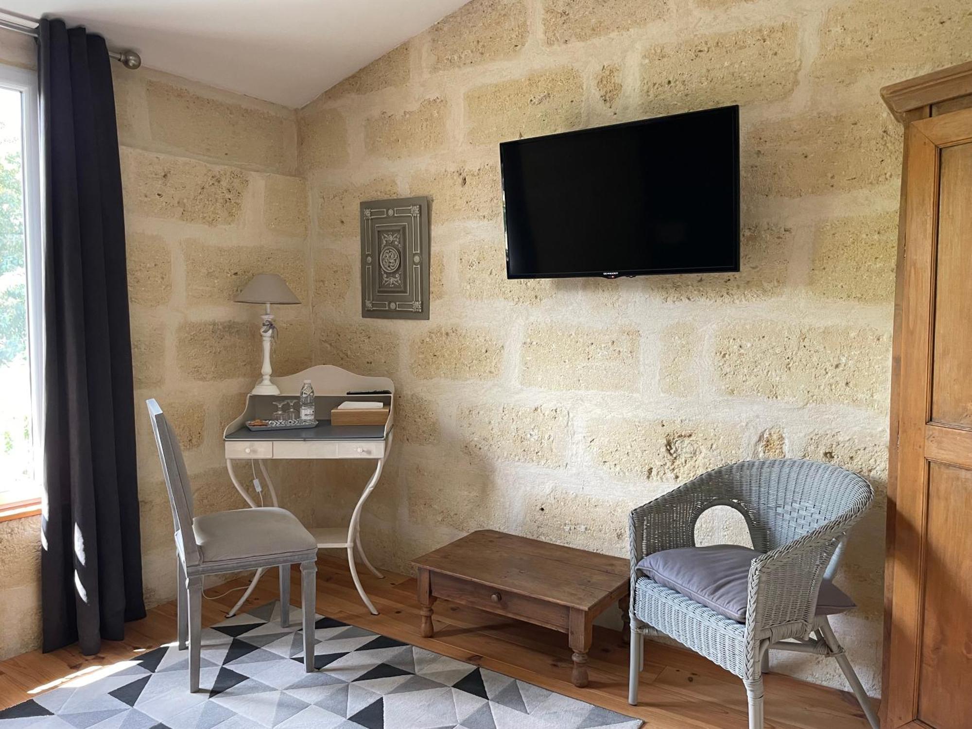 Bed and Breakfast Domaine De Monein Saint-André-de-Cubzac Exterior foto